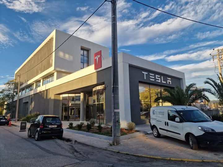 Tesla